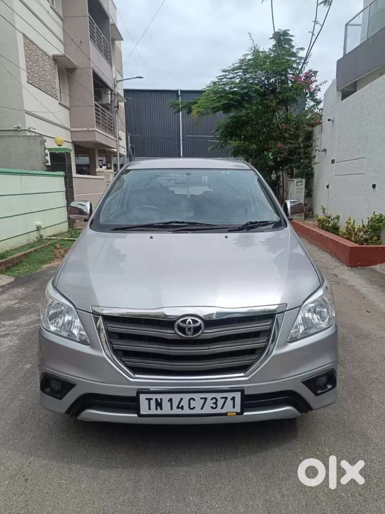 Toyota Innova 2.5 Gx 8 Str Bs-iii, 2015, Diesel