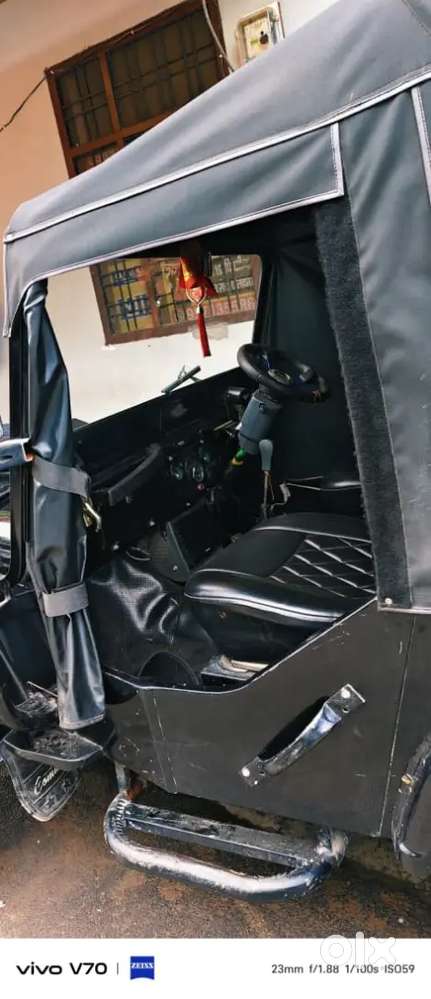 Mahindra Jeep 1995 With Km Driven