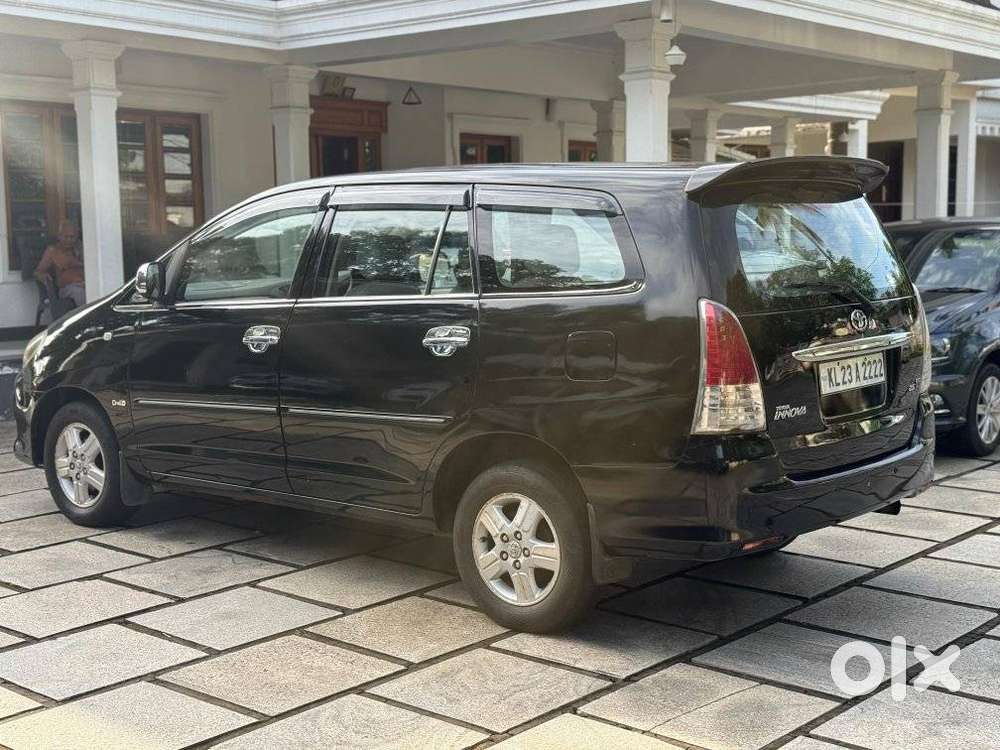 Toyota Innova 2.5 V 7 Str, 2008, Diesel