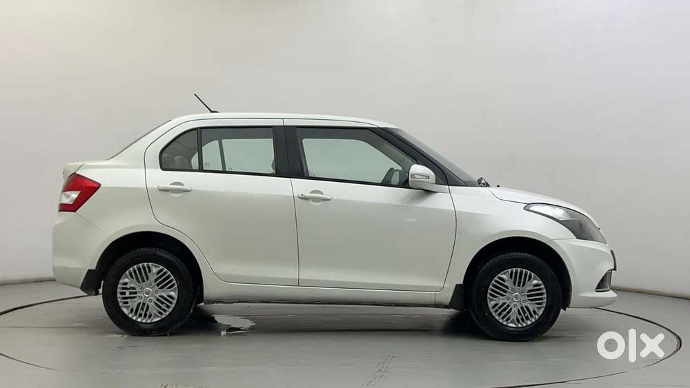 Maruti Suzuki Swift Dzire 1.3 Vxi, 2015, Petrol
