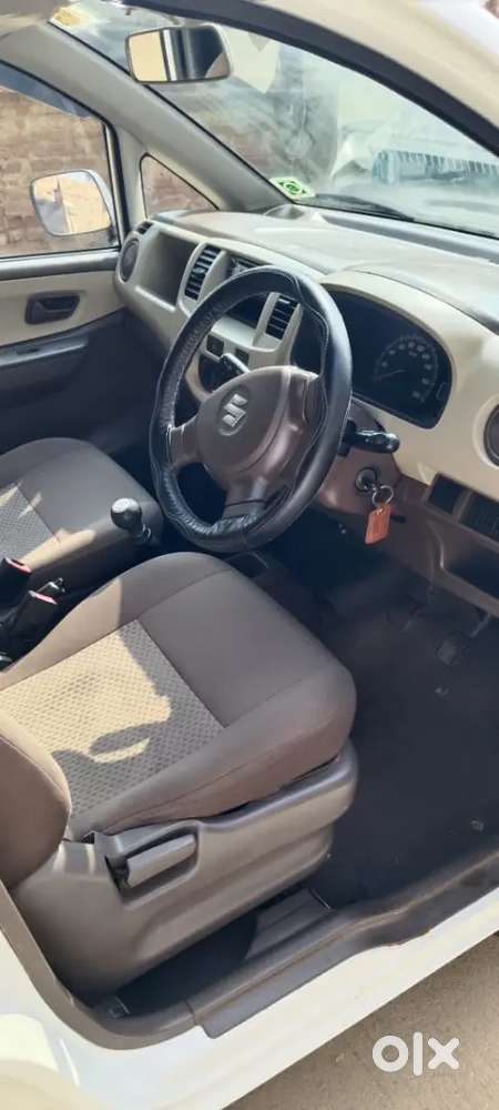 Maruti Suzuki Zen Estilo 2010