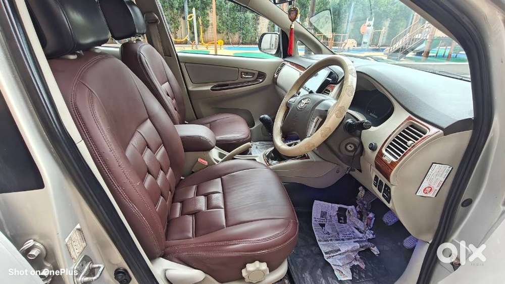 Toyota Innova 2.5 Ev (diesel) Ps 8 Seater Bs Iv, 2013, Diesel