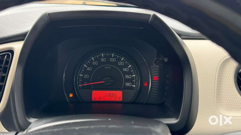 Maruti Suzuki Wagon R Vxi Amt1.2, 2024, Petrol
