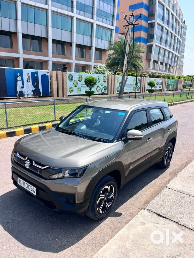 Maruti Brezza Petrol Manual 2024