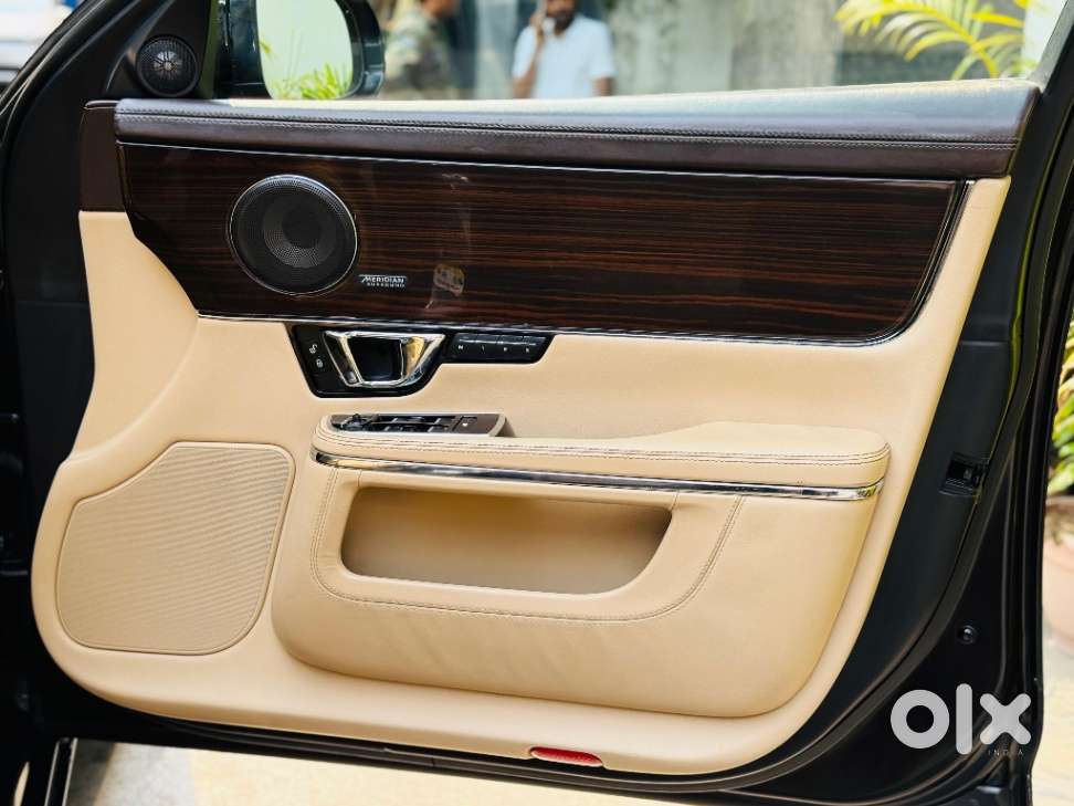 Jaguar Xj 2.0l Portfolio, 2014, Petrol