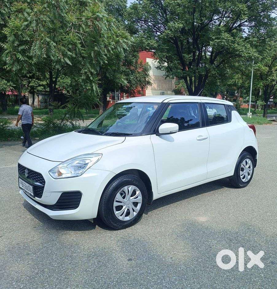 Maruti Suzuki Swift 1.2 Vxi (o), 2021, Petrol
