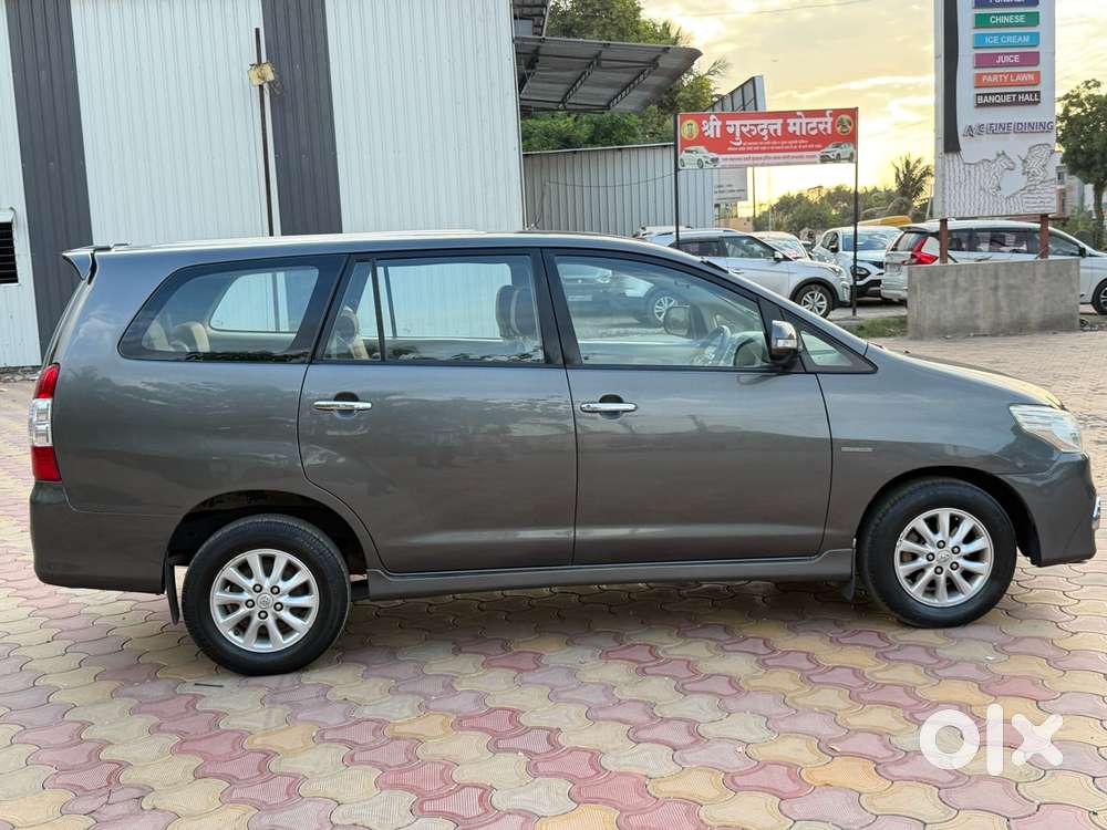 Toyota Innova 2.5 V 8 Str, 2013, Diesel