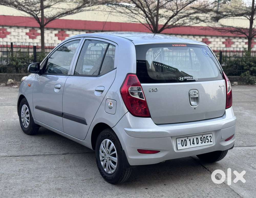 Hyundai I10 Sportz Option, 2015, Petrol