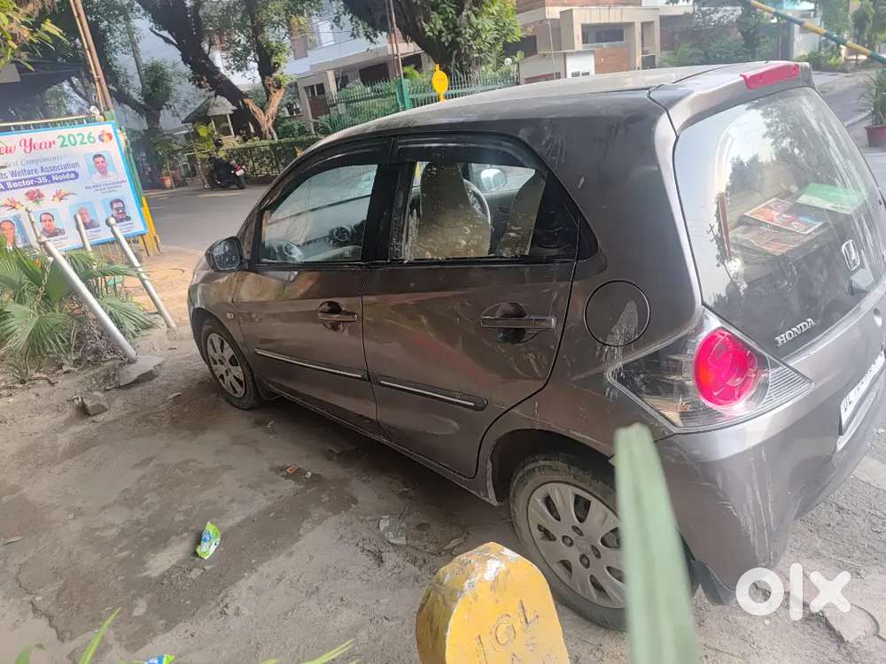 Honda Brio 2014 Cng & Hybrids 80000 Km Driven