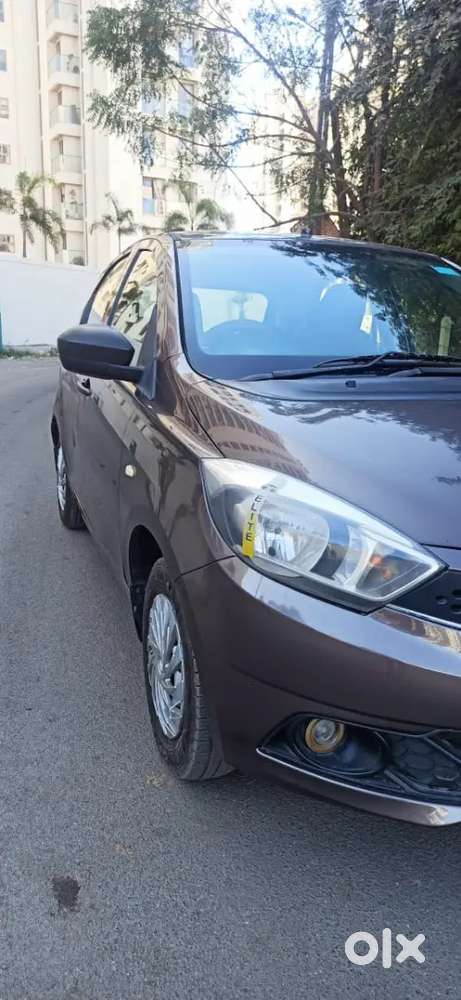 Tata Tiago Petrol& Cng Car On Sale
