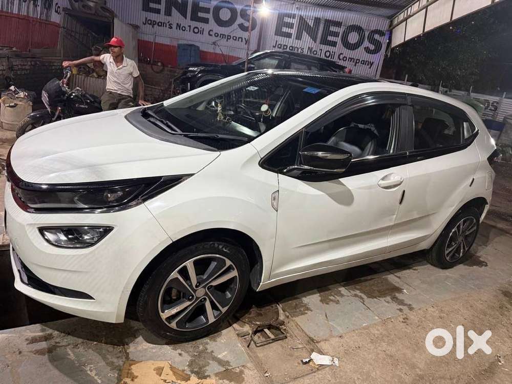 Tata Altroz Dca Xz+s 2023 Petrol Good Condition, Well Maintained