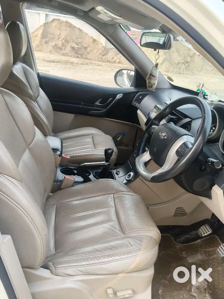 Mahindra Xuv500 2017 Diesel 93000 Km Driven