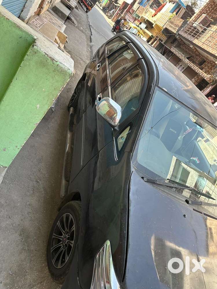 Toyota Innova 2008 Diesel 125000 Km Driven