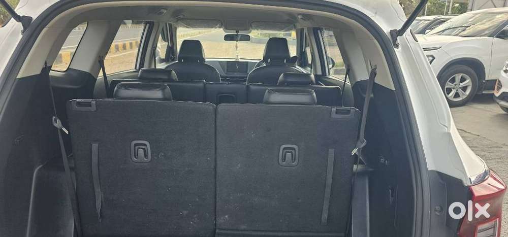 Kia Carens G 1.5 6mt Premium (o) 7-seater, 2023, Petrol