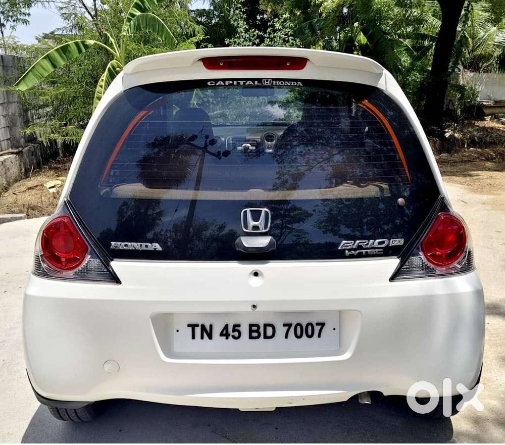 Honda Brio V Automatic, 2013, Petrol