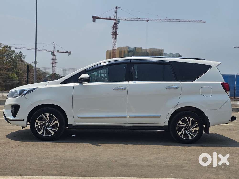 Toyota Innova Crysta 2.4 G Mt 7 Str, 2021, Diesel