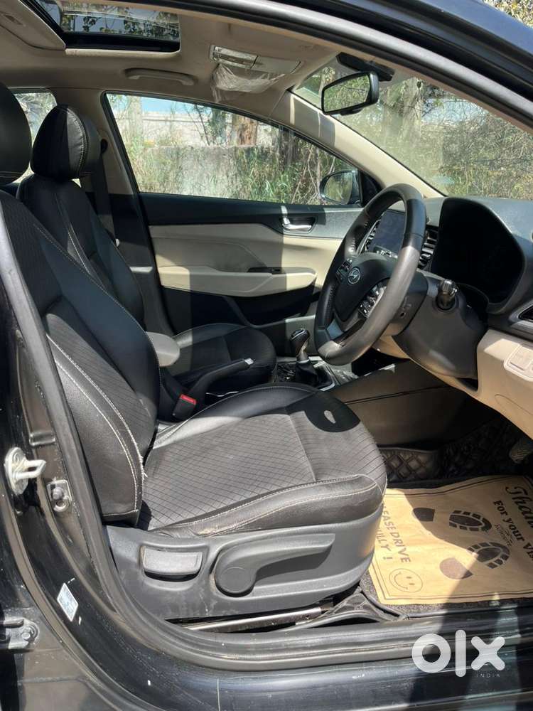 Hyundai Verna 1.6 Sx Vtvt, 2022, Petrol