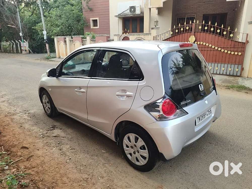 Honda Brio 2012 Petrol Well Maintained