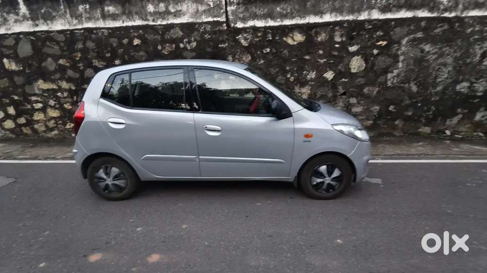 Hyundai I10 2012 Petrol 80000 Km Driven