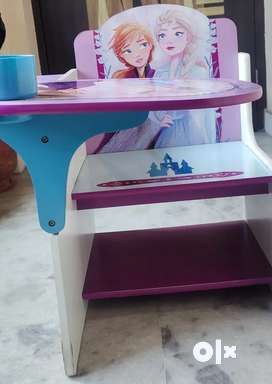 Kids study best sale table olx