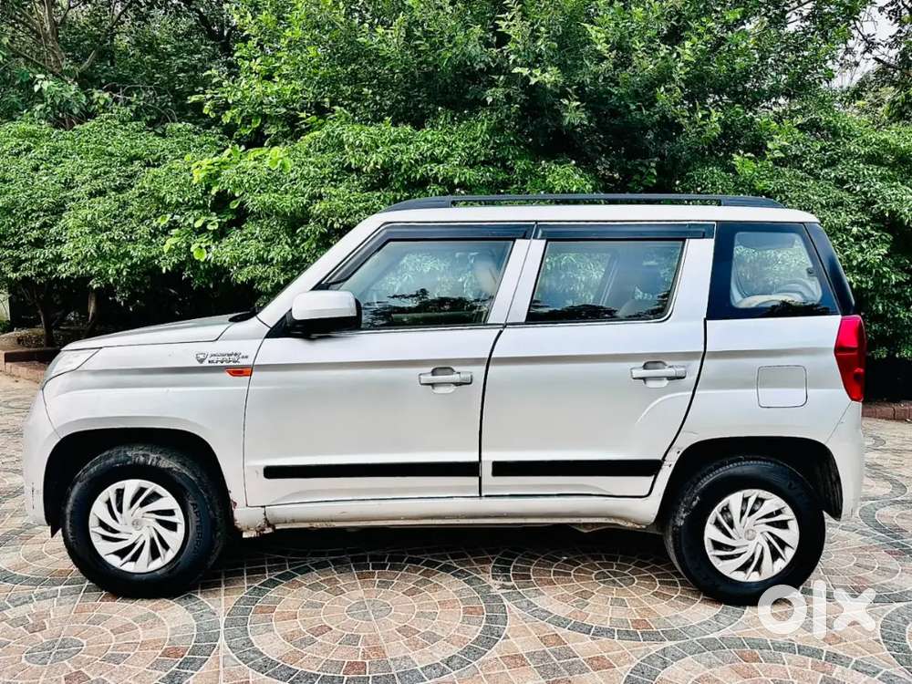 Mahindra Tuv 300 2018