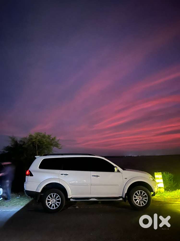 Mitsubishi Pajero Sport 2012 Diesel Car