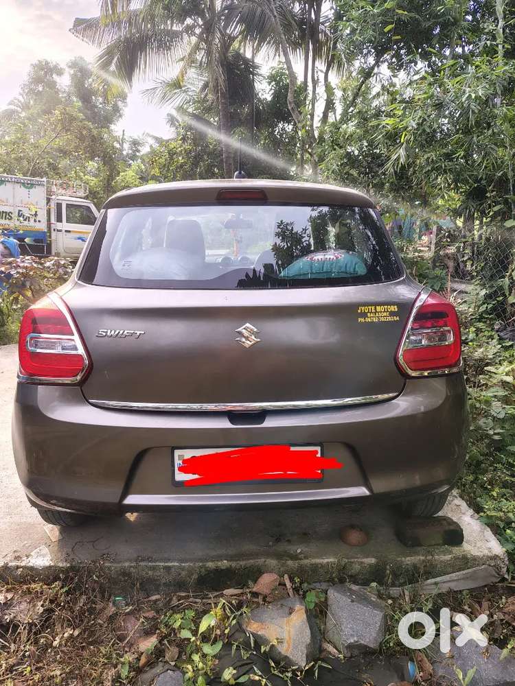 Maruti Suzuki Swift Vxi 2018