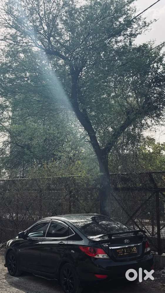 Hyundai Verna Fluidic 2015