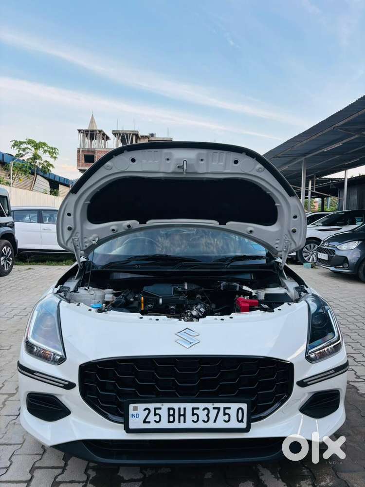 Maruti Suzuki New-gen Swift Lxi, 2025, Petrol