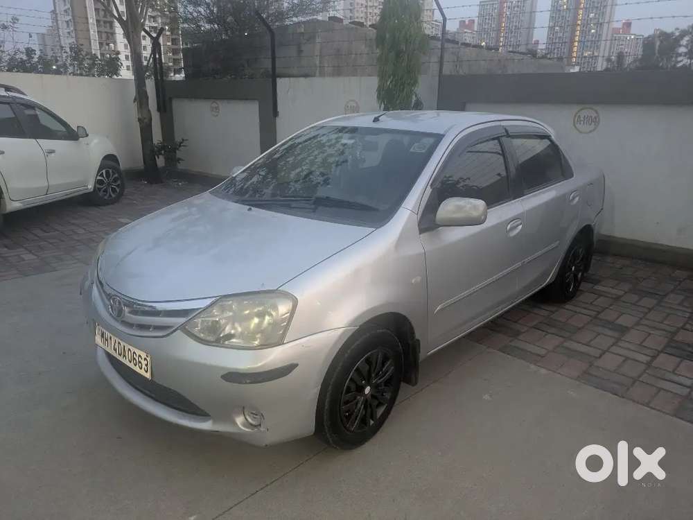Toyota Etios 2011 Cng 151000 Km Driven