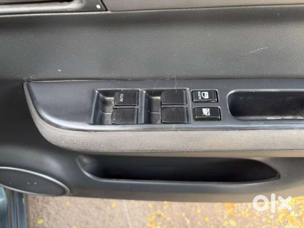 Maruti Suzuki Swift Vxi + Manual, 2009, Petrol