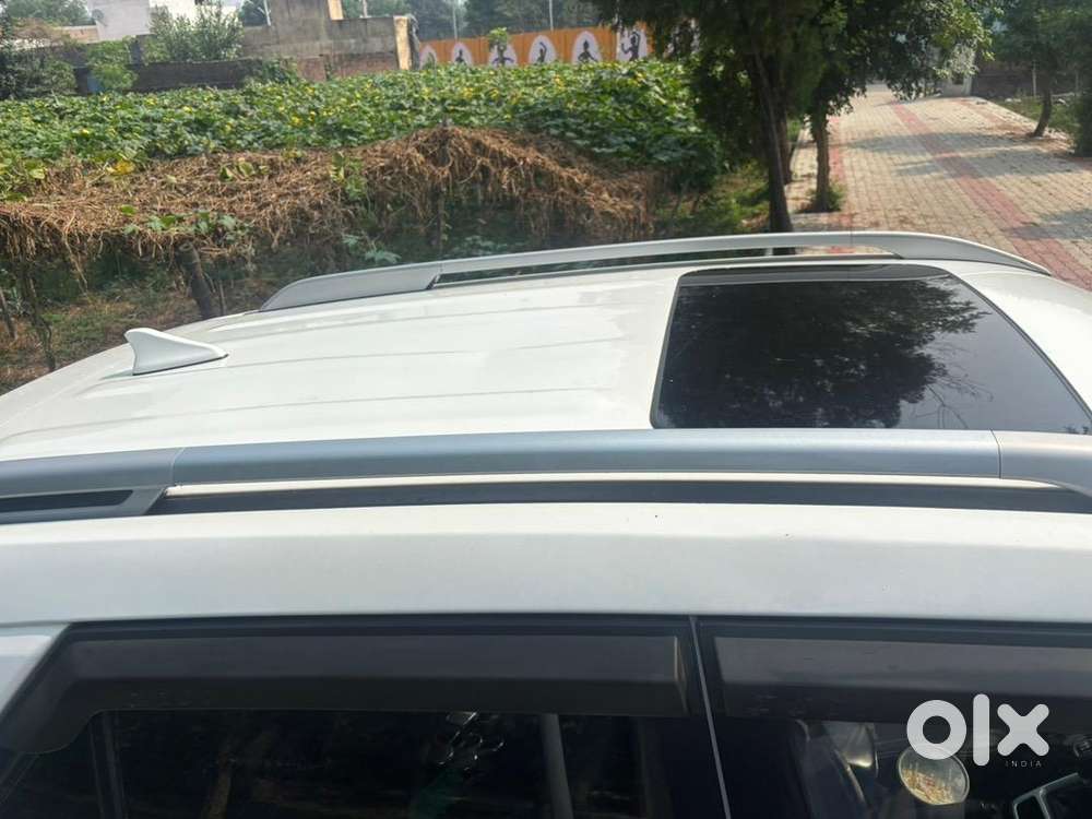 Hyundai Venue 2021 69000 Km Driven