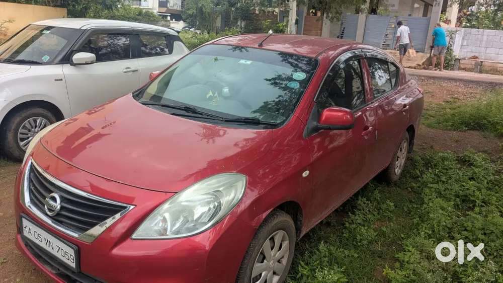 Nissan Sunny  For Sale