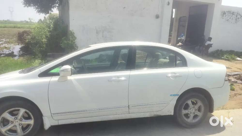 Honda Civic 2012 Cng & Hybrids 100000 Km Driven