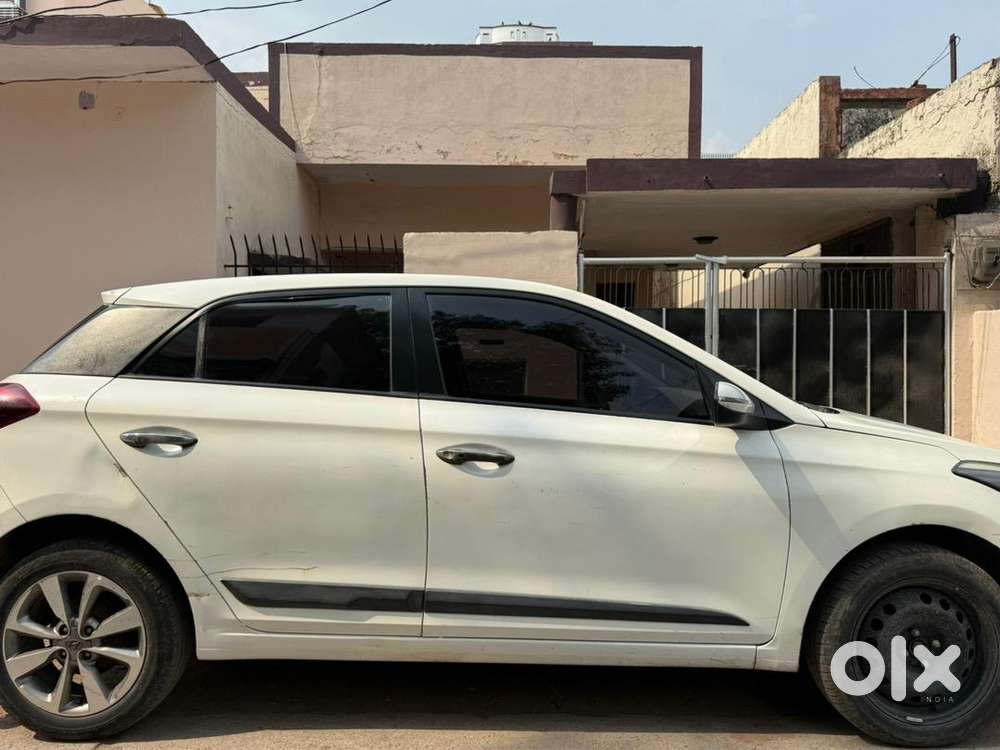 2015 Hyundai Petrol Car