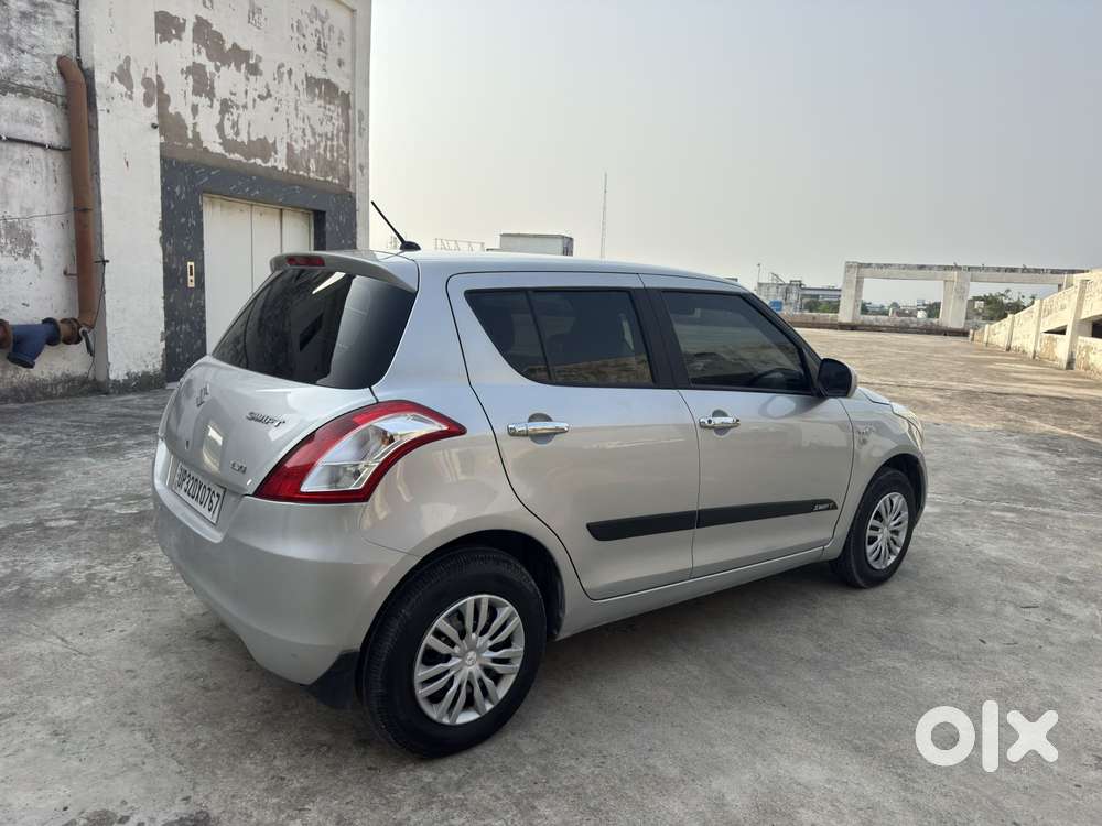 Maruti Suzuki Swift Lxi Option Sp Limited Edition, 2012, Petrol