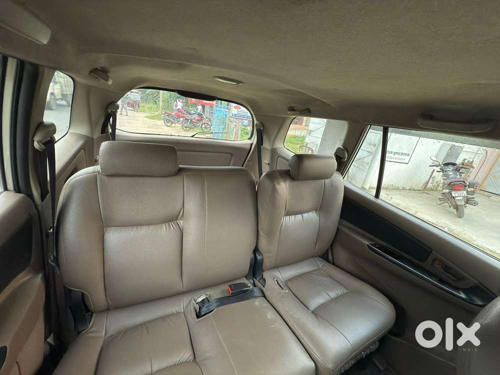 Toyota Innova 2015 Diesel Manual In Excellent Condition