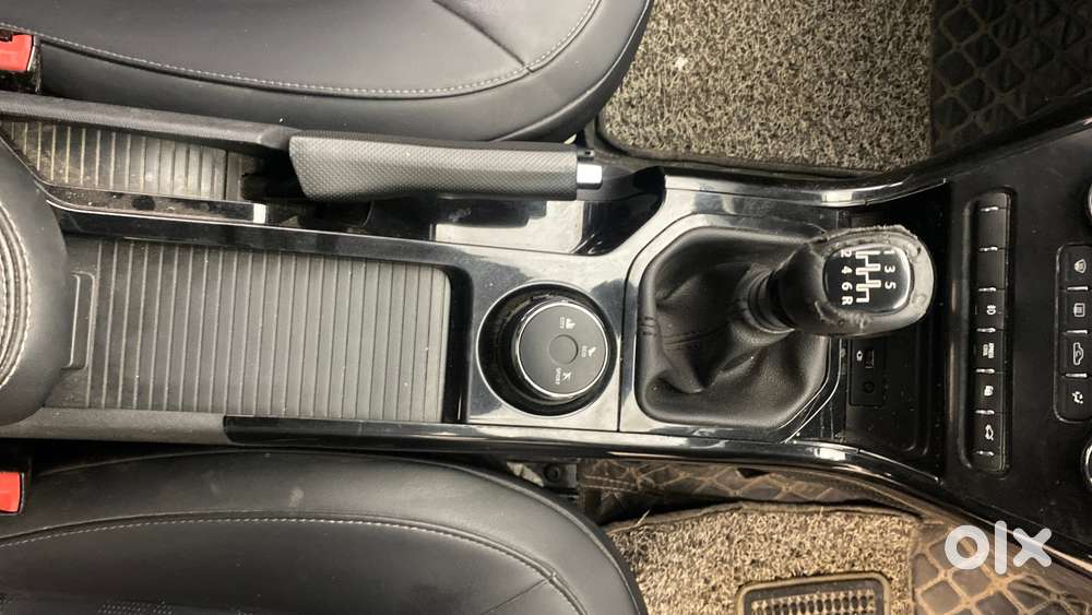 Tata Nexon 1.2 Revotron Xz Plus, 2022, Petrol