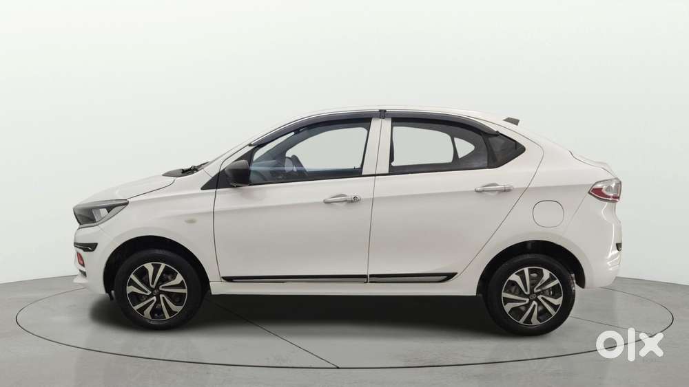 Tata Tigor Xe, 2021, Petrol