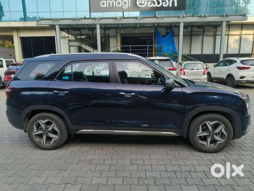 Hyundai Alcazar Prestige 7-seater, 2022, Petrol