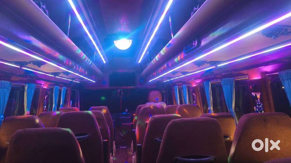 Traveller - 26 Seat