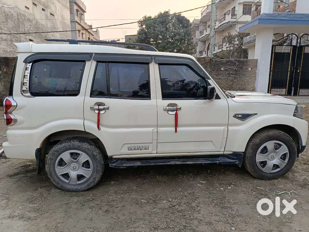 Mahindra Scorpio 2018 Diesel 76000 Km Driven