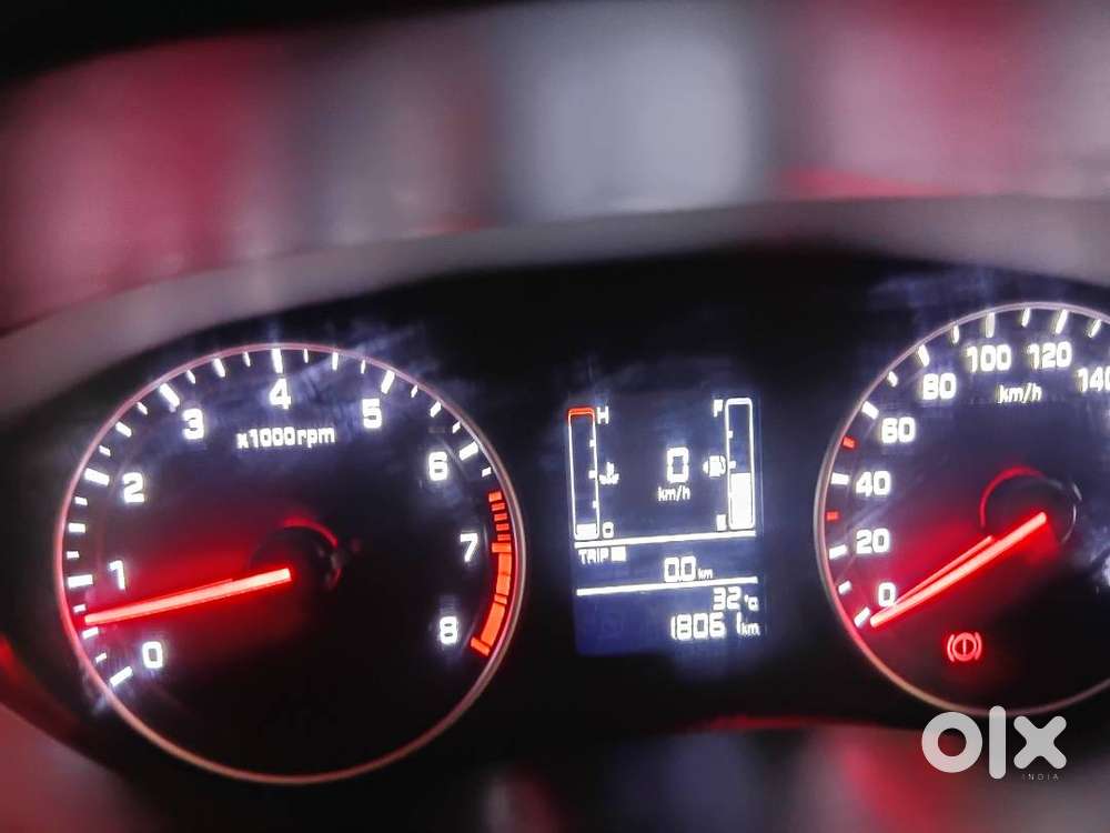 Back Camera, Display Screen, Air Bags, Remote Lock,  Dolby Sound Syste