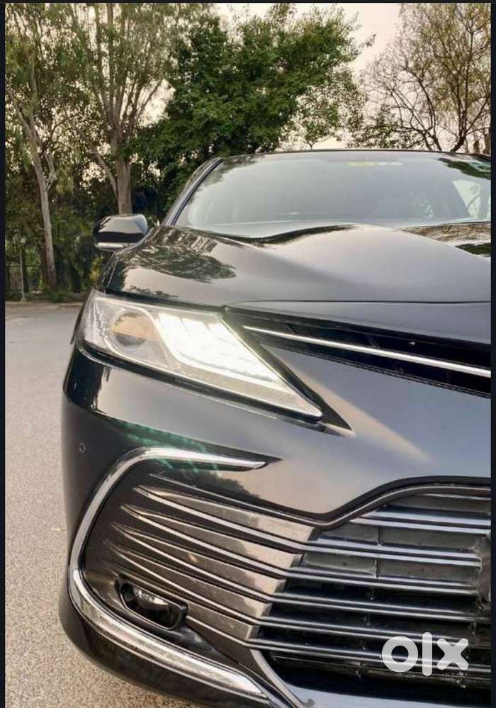 Toyota Camry Hybrid, 2022, Petrol