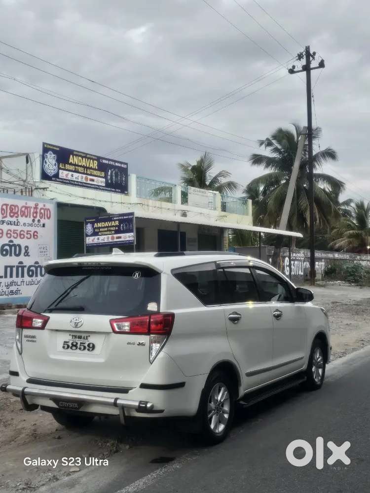 Toyota Innova Crysta 2018 Diesel Manual