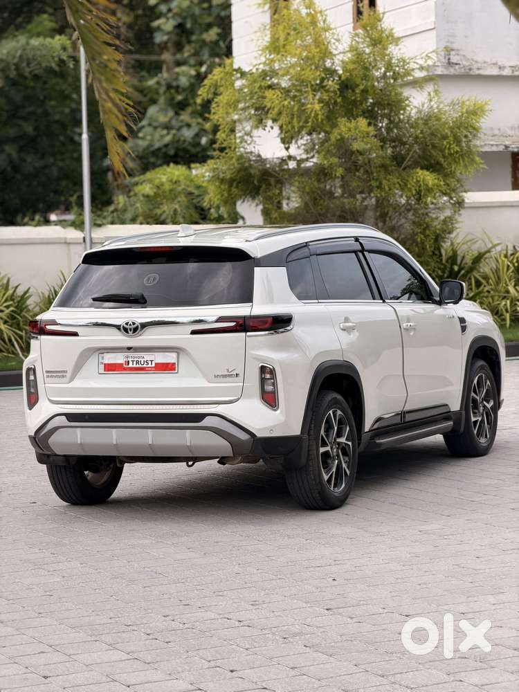 Toyota Urban Cruiser Hyryder 1.5 V Hybrid, 2024, Petrol