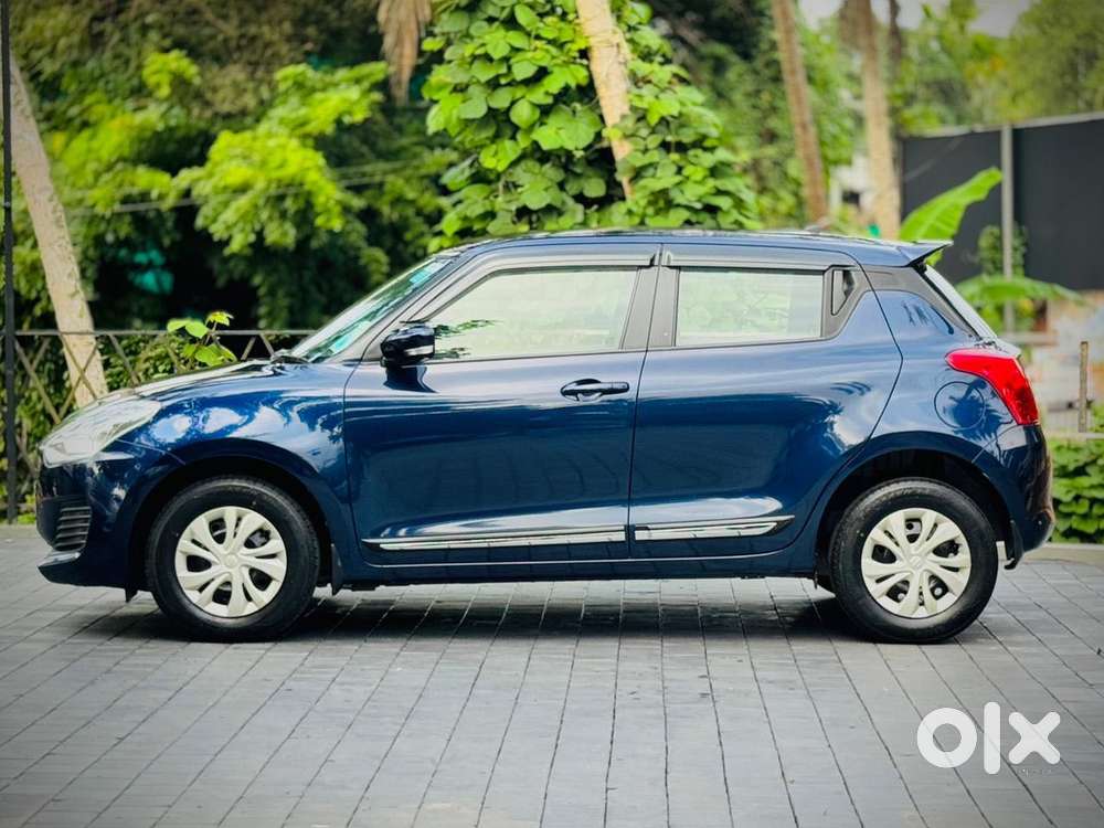 Maruti Suzuki Swift Vxi Abs Bsiv, 2019, Petrol