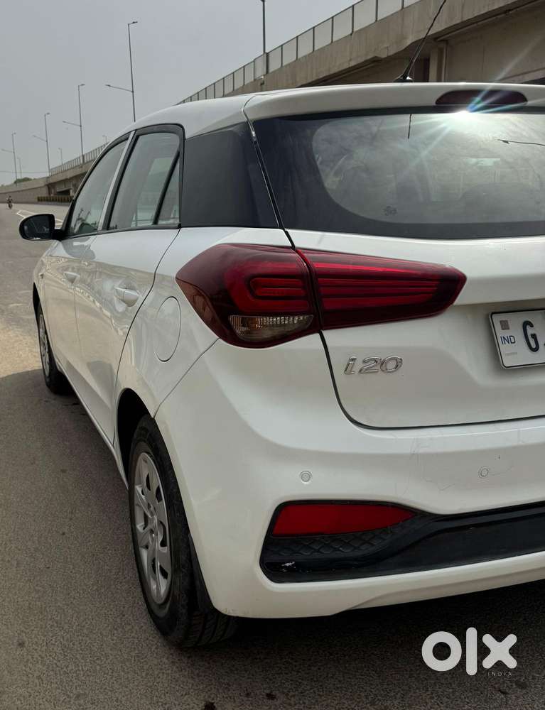 Hyundai I20 Magna Plus, 2020, Cng & Hybrids