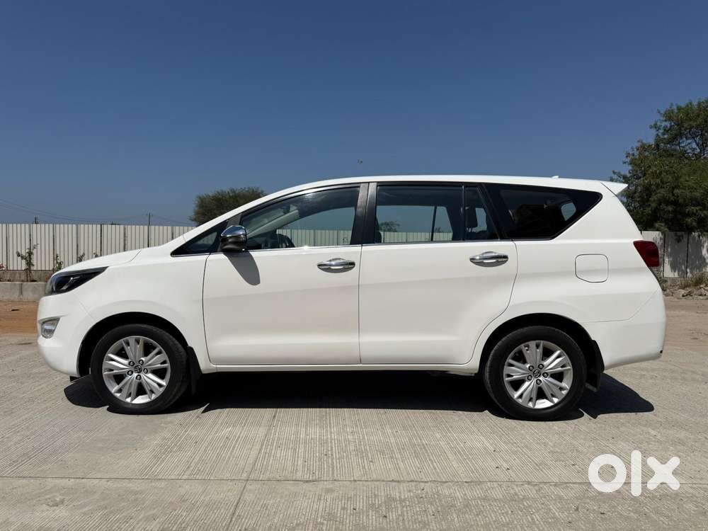 Toyota Innova Crysta 2.8z Automatic, 2018, Diesel