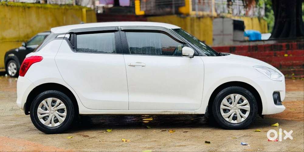 Maruti Suzuki Swift Vvt Vxi, 2020, Petrol